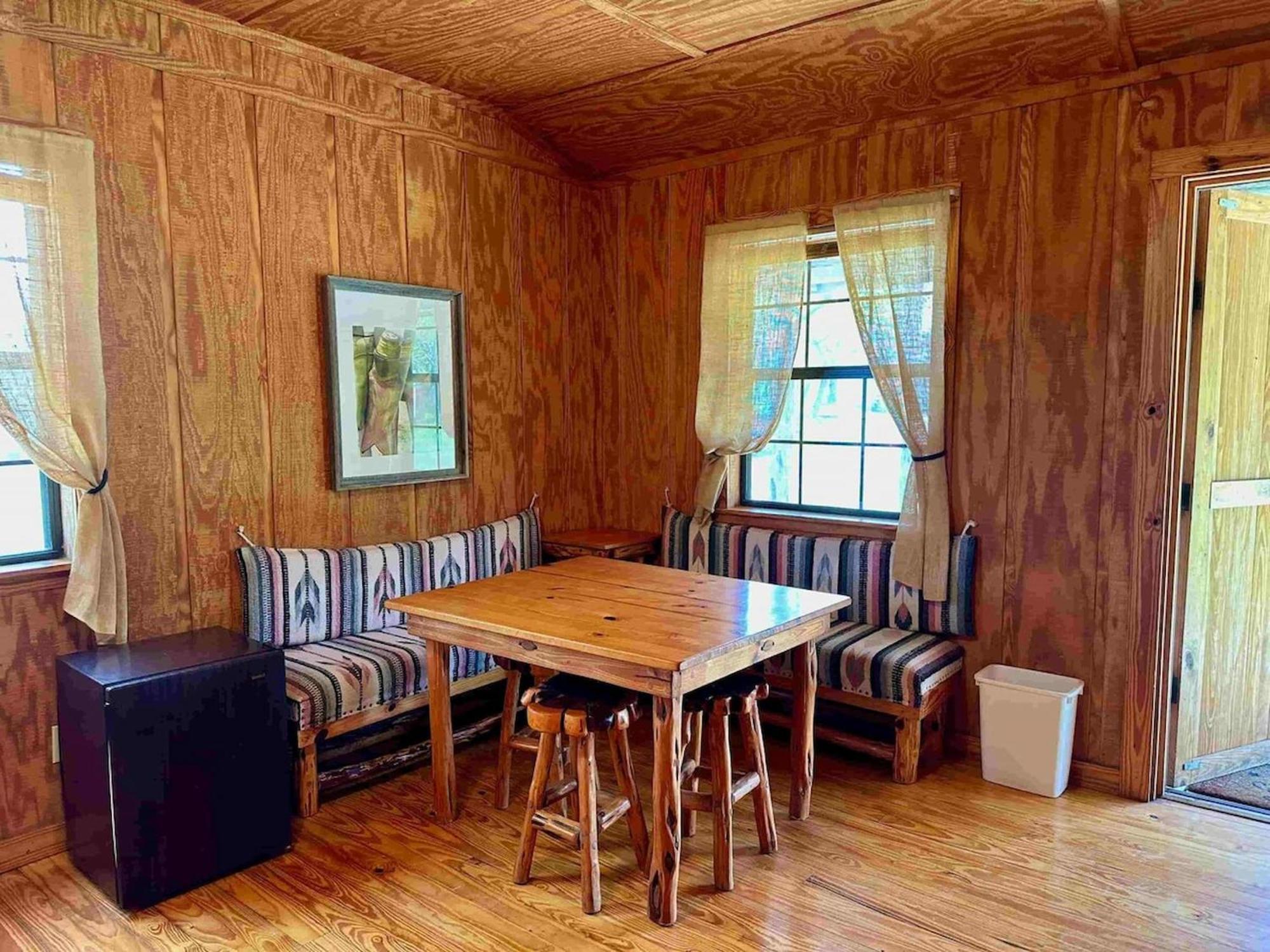 فندق Crc Ranch Retreat بانديرا الغرفة الصورة