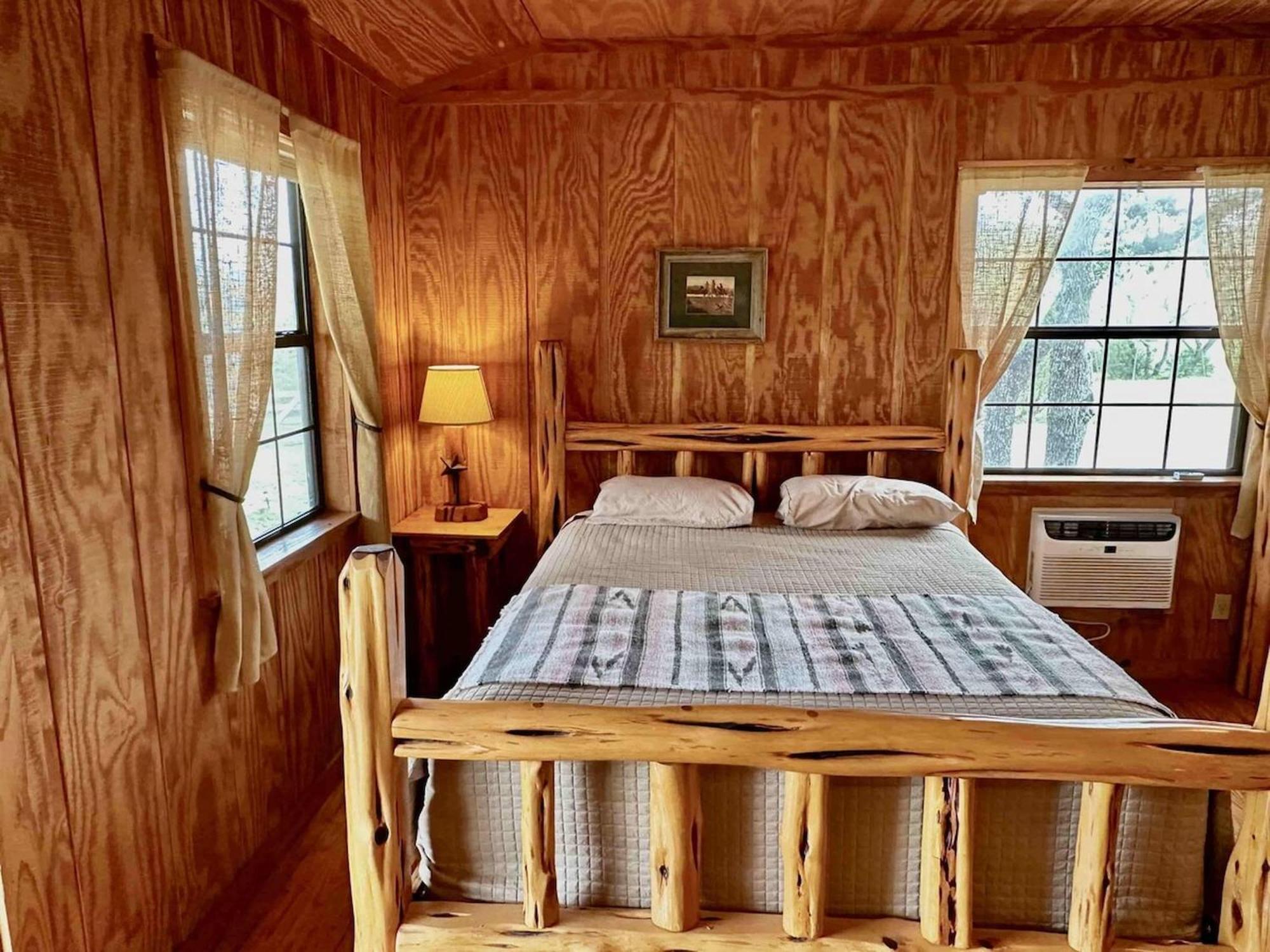 فندق Crc Ranch Retreat بانديرا الغرفة الصورة