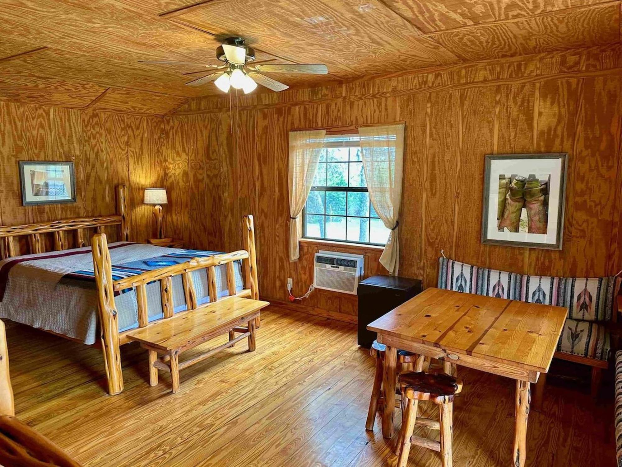 فندق Crc Ranch Retreat بانديرا الغرفة الصورة