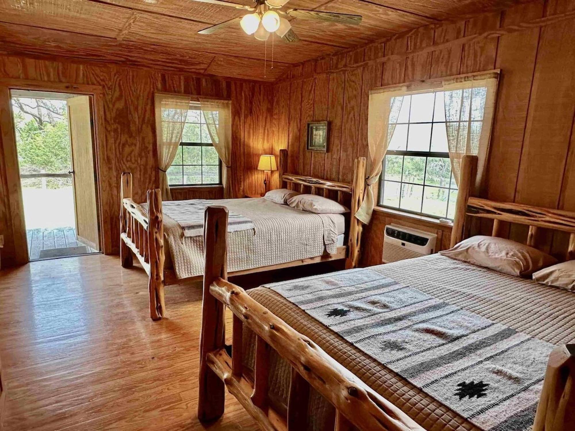 فندق Crc Ranch Retreat بانديرا الغرفة الصورة