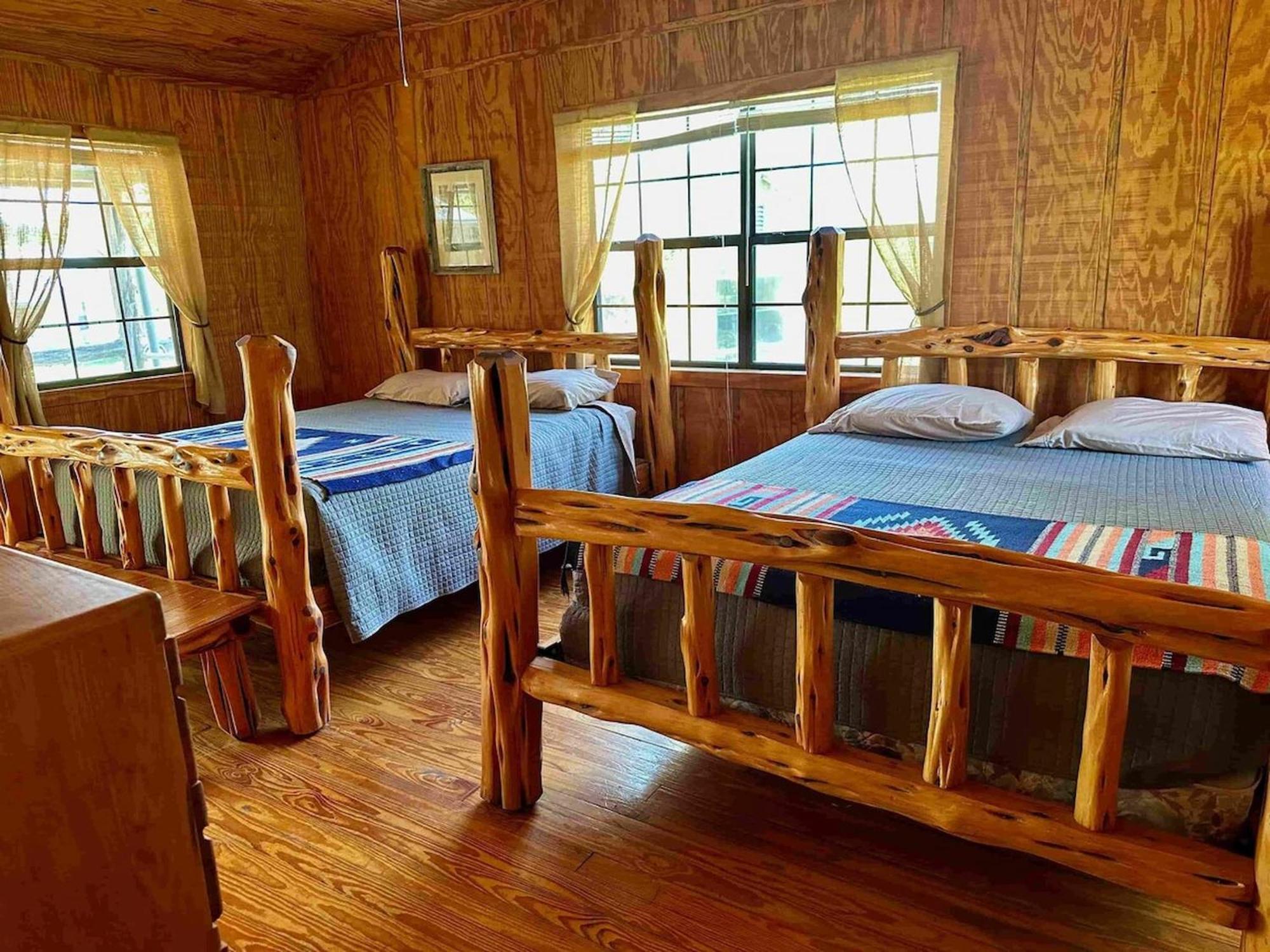 فندق Crc Ranch Retreat بانديرا الغرفة الصورة